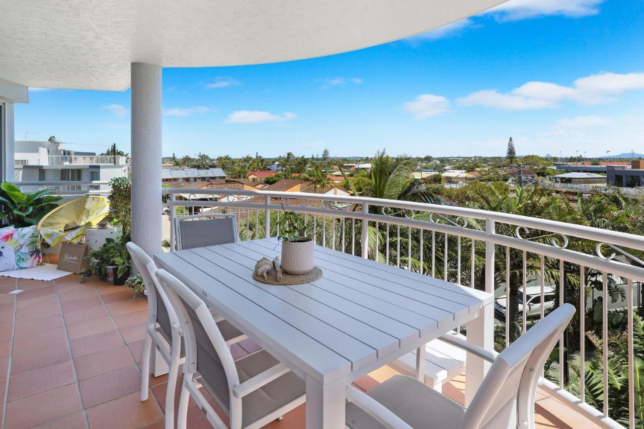 Beachside Resort Kawana Waters Buddina Buitenkant foto