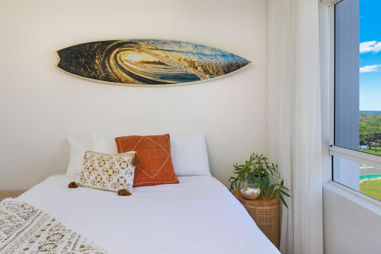 Beachside Resort Kawana Waters Buddina Buitenkant foto