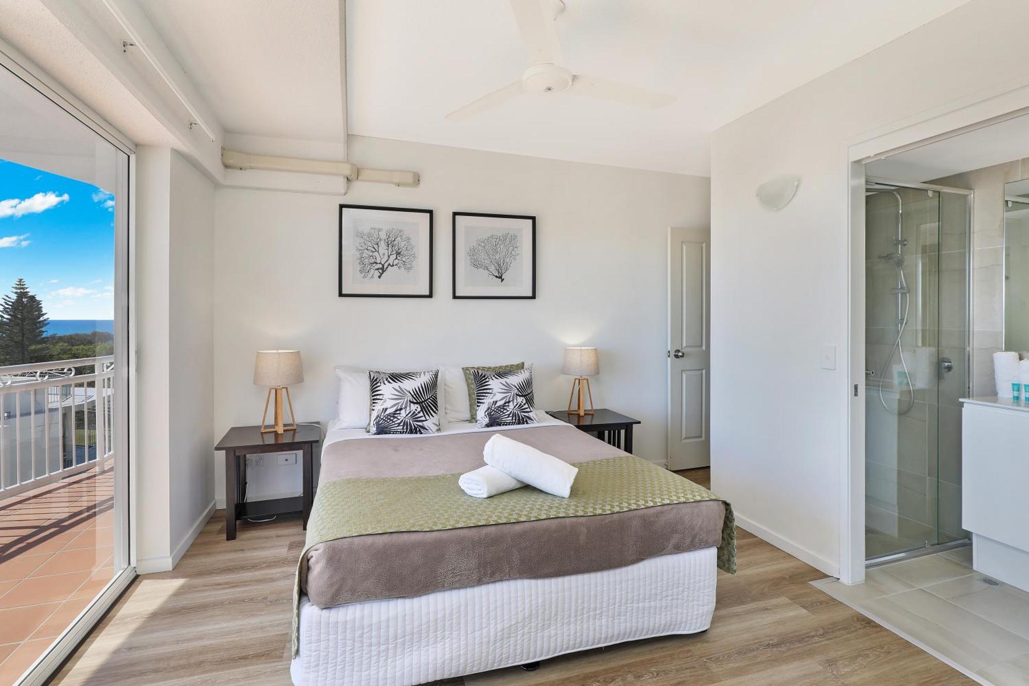 Beachside Resort Kawana Waters Buddina Buitenkant foto