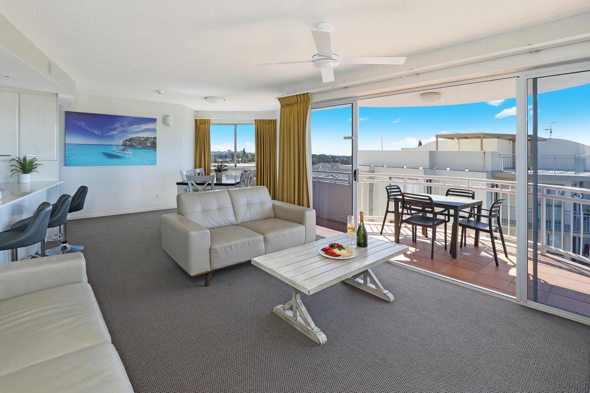 Beachside Resort Kawana Waters Buddina Buitenkant foto