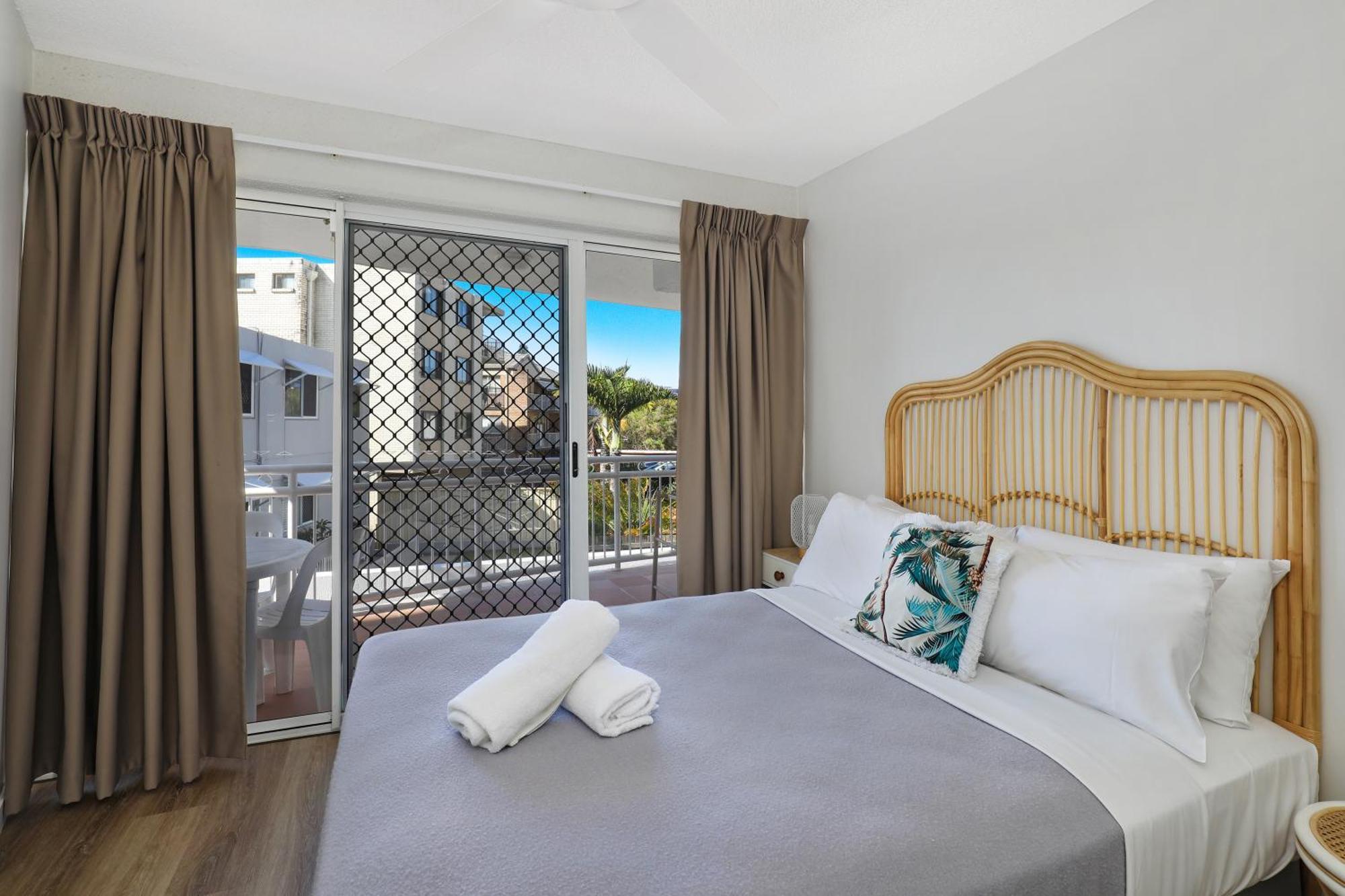 Beachside Resort Kawana Waters Buddina Buitenkant foto